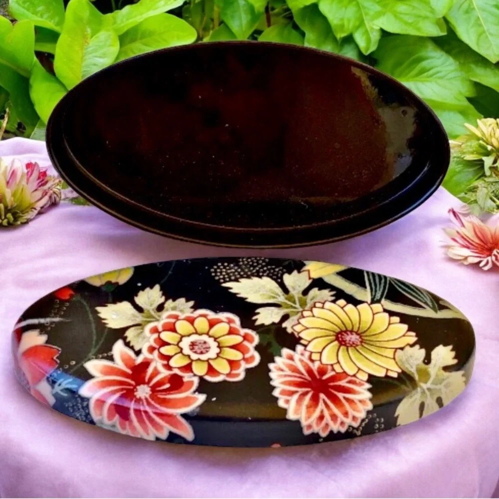 Plastic Lacquer Trinket Box with Lid Vintage Black Flowers